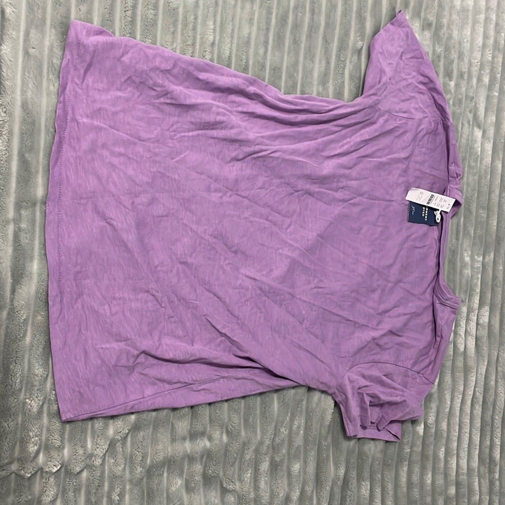 New with tags men’s j crew tee shirt size large purple